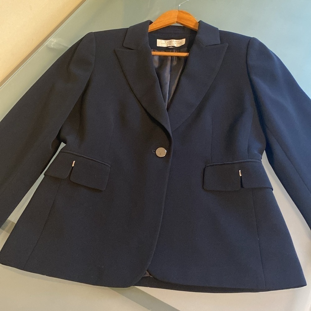 Tahari Blazer Tahari Black Blazer with Notched Collar + Silver hardware 6 Petite